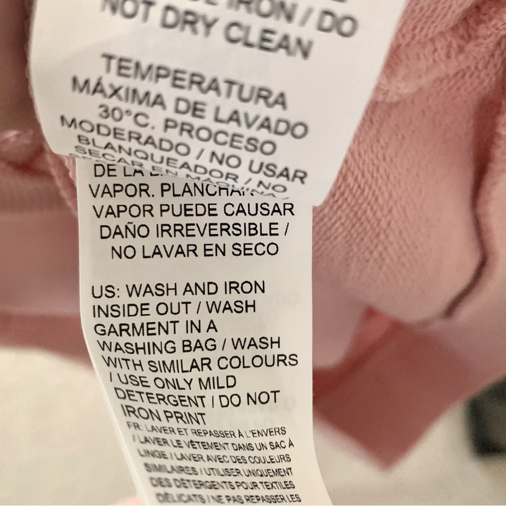 🎀 Hello Kitty x PUMA Pink White Text Graphic Sweatshirt - Picture 10 of 12